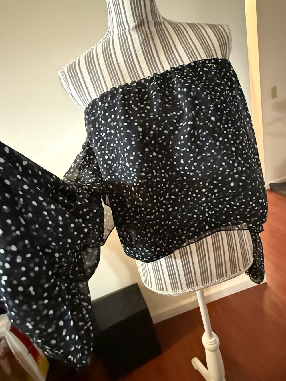 Bebe Sheer Polka Dot Off-Shoulder Top Long Sleeve Large